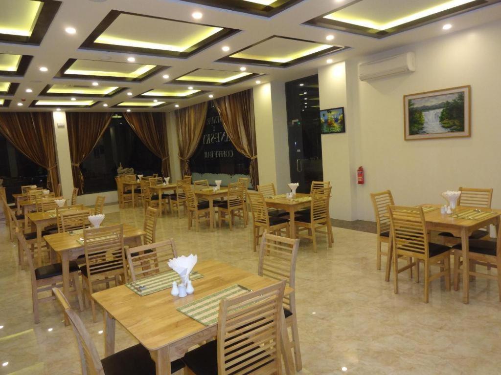 Virati Hotel Yangon Exterior photo