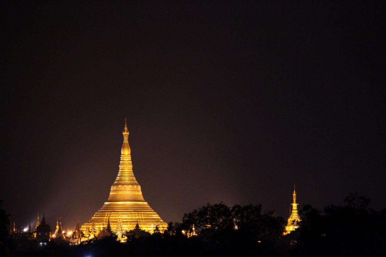 Virati Hotel Yangon Exterior photo