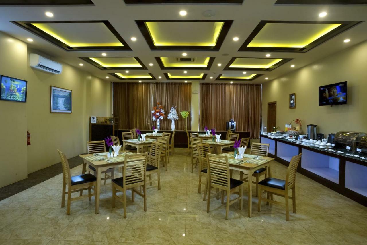Virati Hotel Yangon Exterior photo