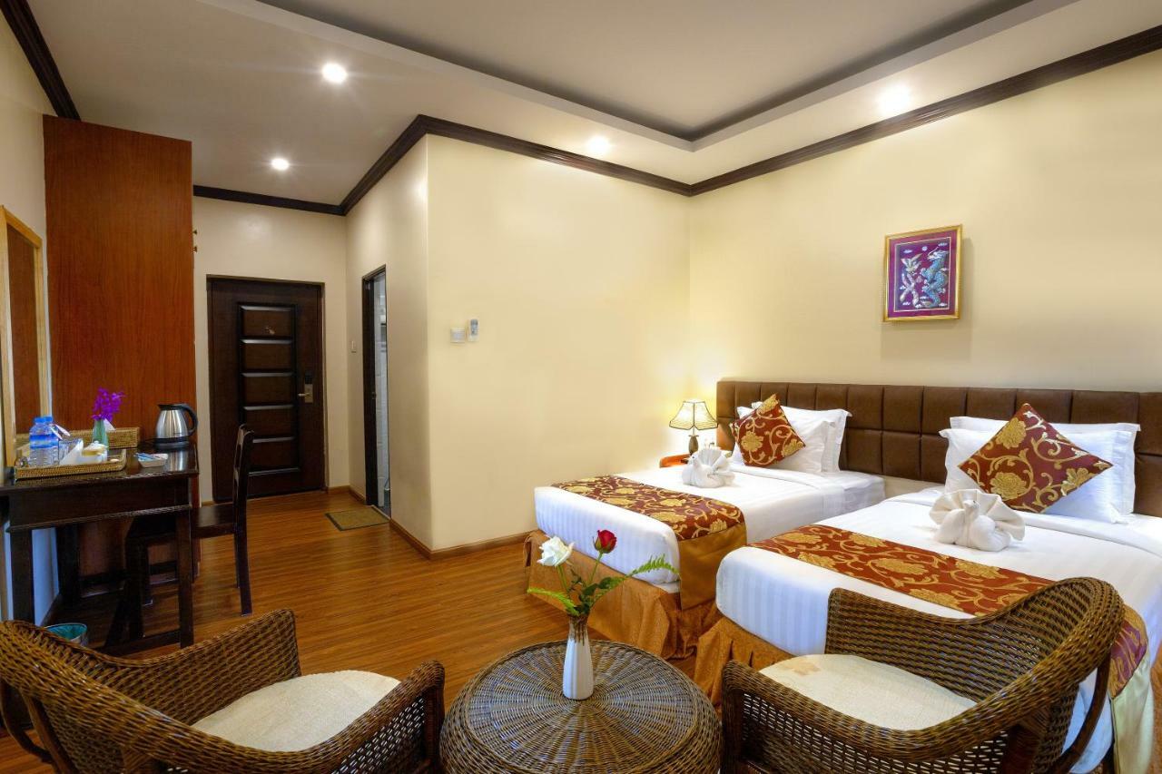 Virati Hotel Yangon Exterior photo